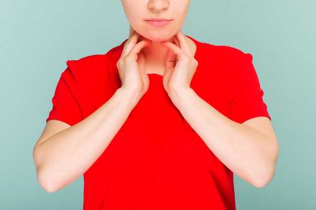 Какие симптомы говорят о красном горле?