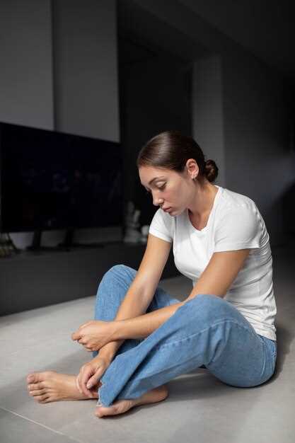 Покалывание в ногах: причины, почему женщины ощущают иголки ниже колена